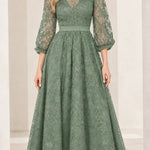 Elegant Floral Lace V-Neck A-Line Maxi Dress with 3/4 Sleeves