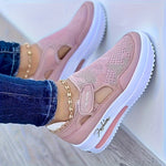 Breathable slip-on sneakers with stable comfort