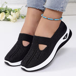 Easy-to-slip-on sports shoes, stable comfort