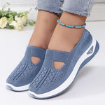 Easy-to-slip-on sports shoes, stable comfort