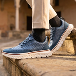 Rocío Ferrer | Elegant Urban Sneakers