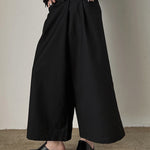 Dark Belt Cropped Wide Leg Pants