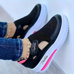 Breathable slip-on sneakers with stable comfort