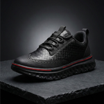 Rocío Ferrer | Elegant Urban Sneakers