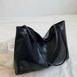 Patricia™ | Glossy Leather Bag