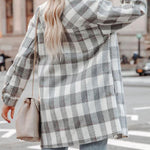 Zeagoo Brushed Plaid Shirts Long Sleeve Flannel Lapel Button Down Shacket Jacket with Pockets